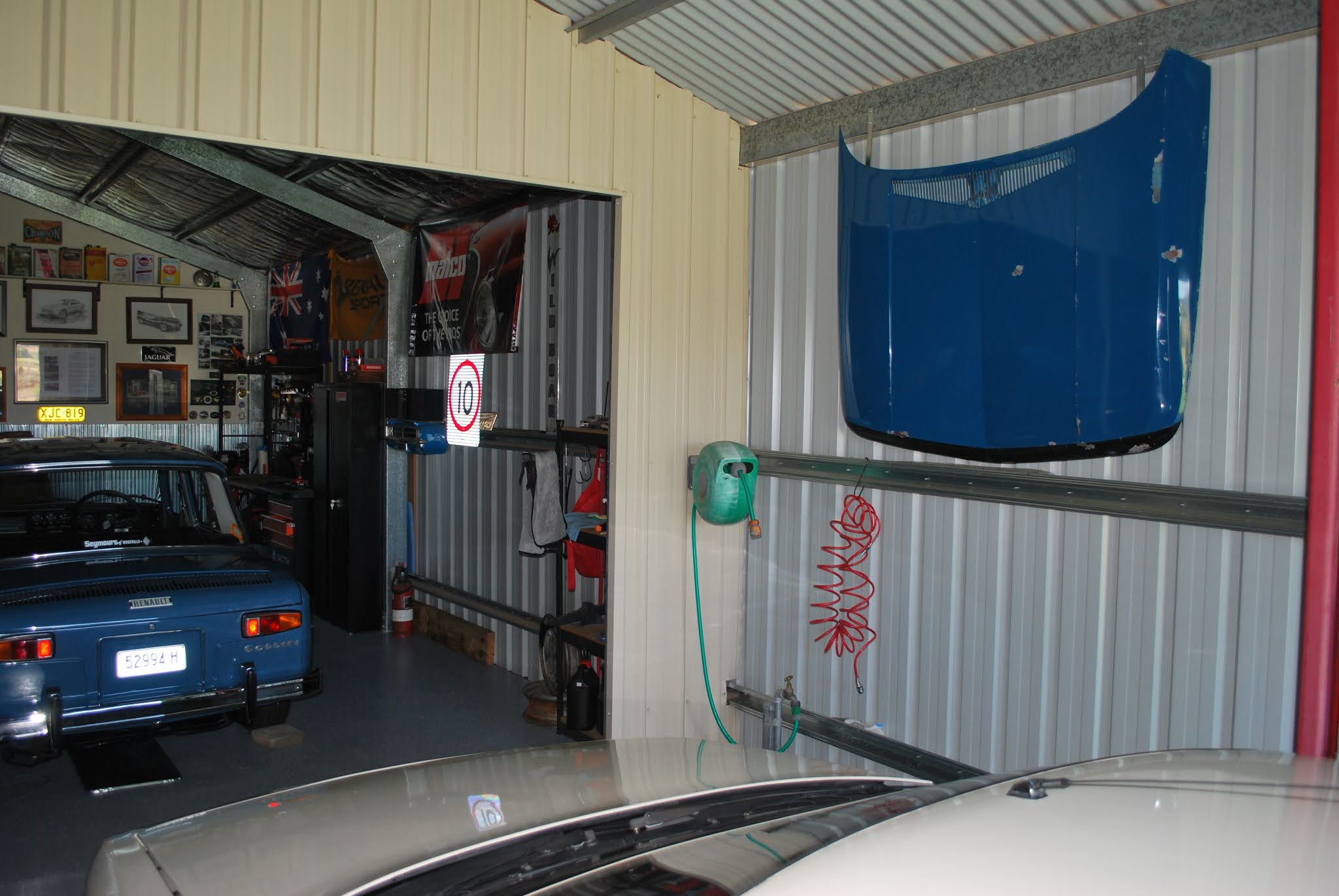 Paul's R1135 Gordini Restoration: Wall Hanger