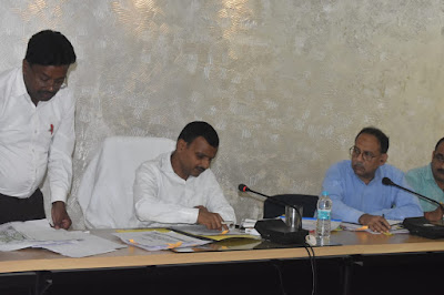 आहर पाइन को अतिक्रमण मुक्त कराने का आयुक्त ने दिया निर्देश, Instructions given by the commissioner to free the encroachment