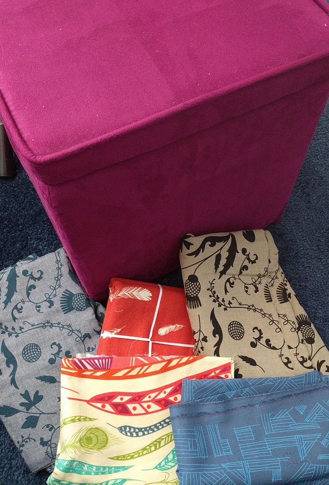 Quilty Habit Using Fabric to Decorate A Home Part 1