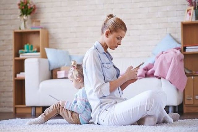 Tips Bijak Atasi Masalah Kecanduan Gadget Pada Anak Tips Bijak Atasi Masalah Kecanduan Gadget Pada Anak