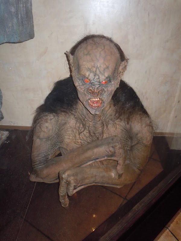 Gary Oldman bat-form makeup prosthetic Dracula Gary Oldman bat makeup prosthetic Dracula