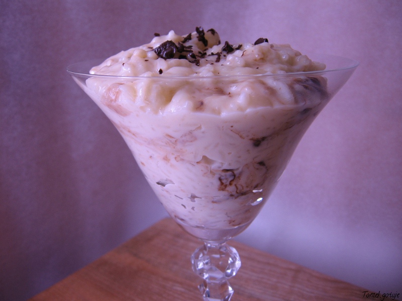 Tomek gotuje Pudding ryżowy z białą czekoladą