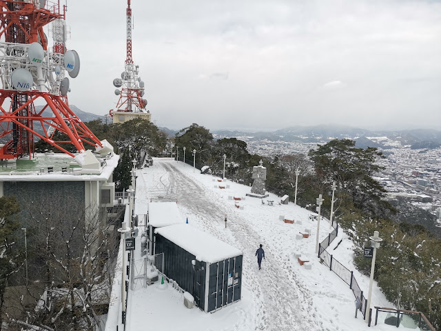 2021年1月9日長崎市内は記録的な大雪の中、稲佐山頂上展望台まで登って見ました！