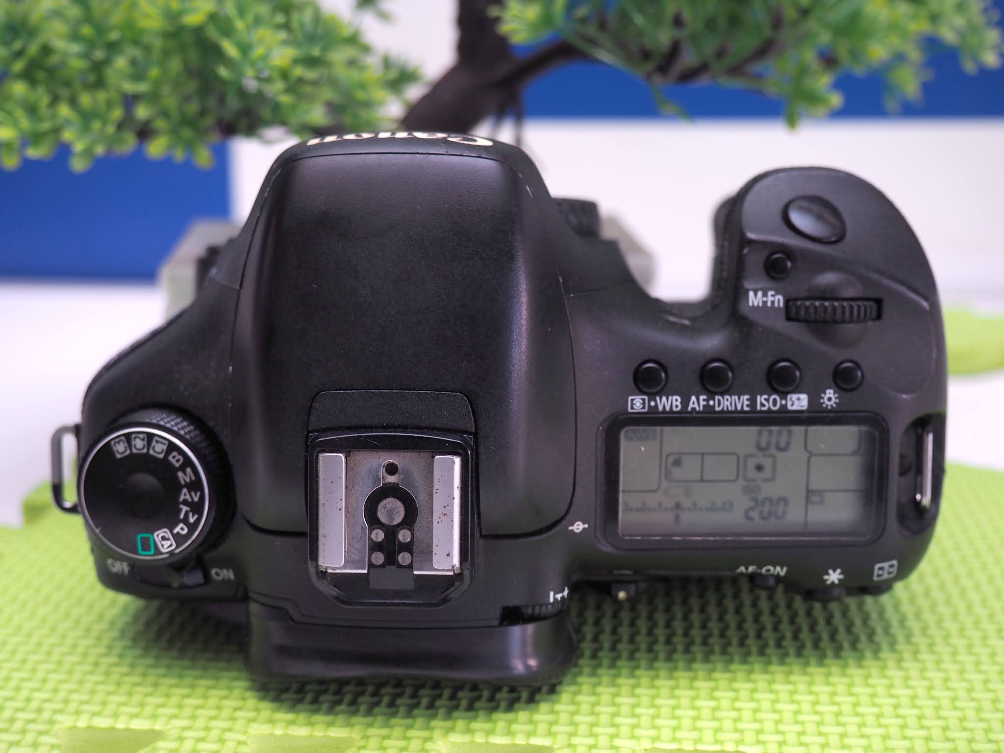 Jual Canon EOS 7D Kamera DSLR Second Jual Beli Laptop Second dan