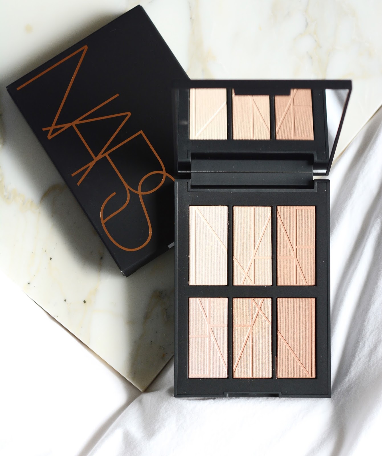 NARS Bord de Plage Highlighting + Bronzing Palette Review By