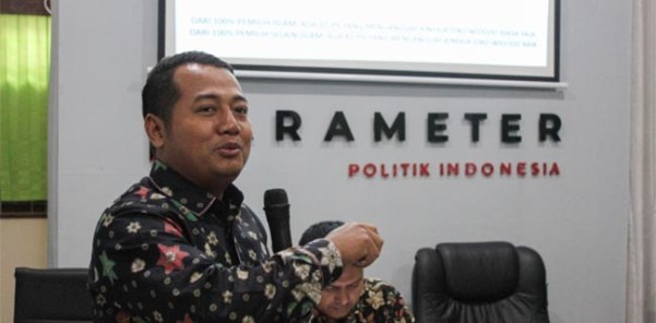 Survei: Tak Perlu Dibenturkan, Masyarakat Anggap Agama dan Pancasila Sama-sama Penting Survei: Tak Perlu Dibenturkan, Masyarakat Anggap Agama dan Pancasila Sama-sama Penting