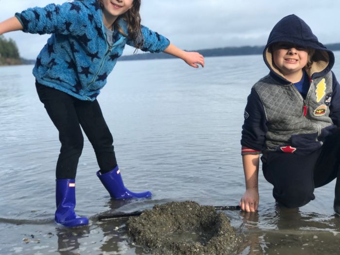 Durango Texas Fighting Harstine Island Tide With Ruby & Theo