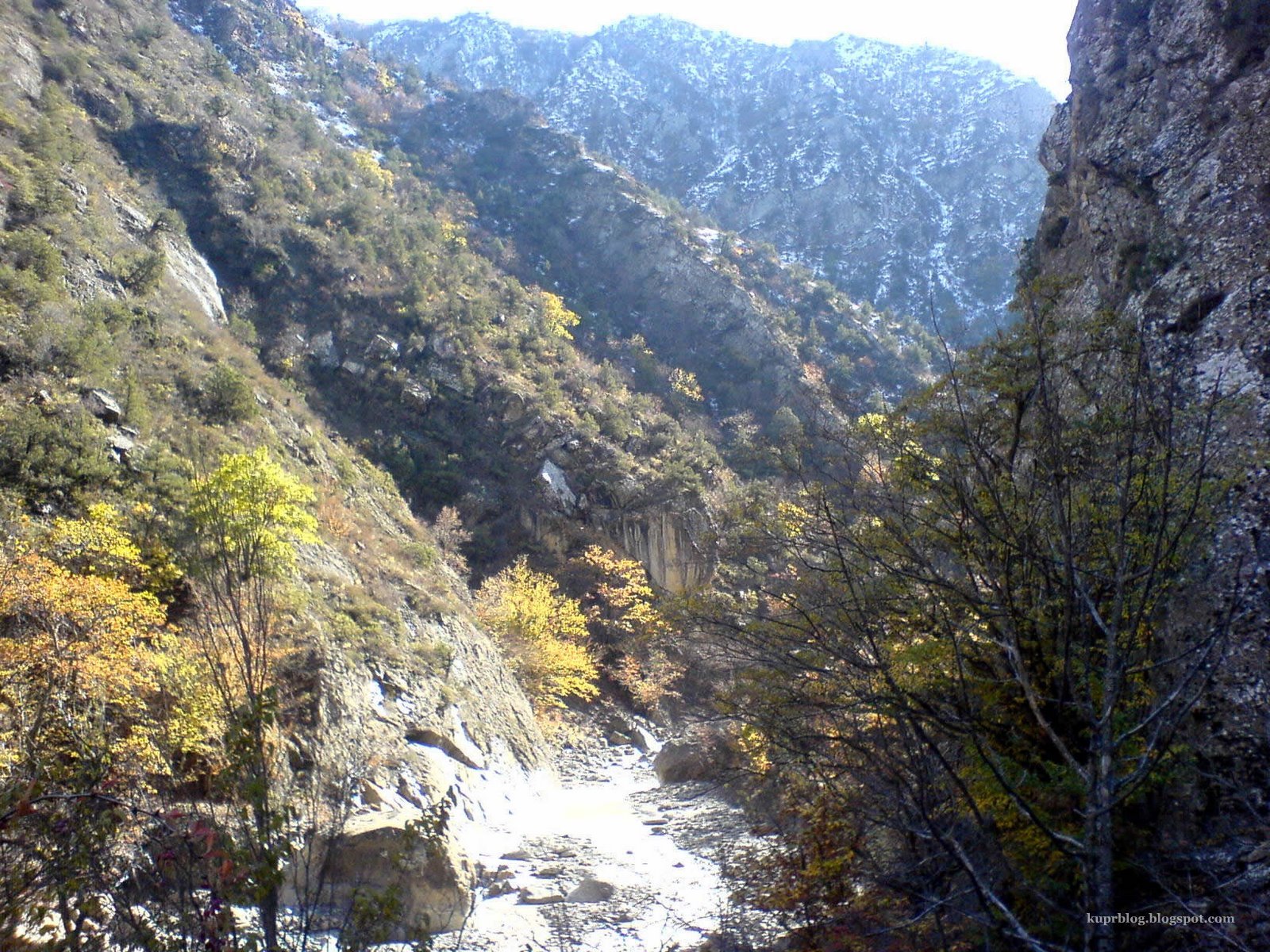 река кыртык ущелье. узкая глубокая долина 6 букв. кугарчинский район мурадымовское ущелье. чегемское ущелье вид сверху. владикавказ ущелье кармадон.