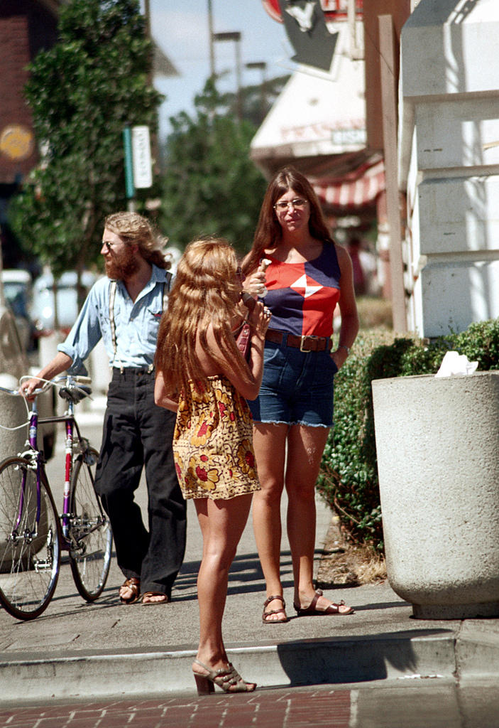 33 Stunning Color Photographs Capture San Francisco's Hippie Street ...