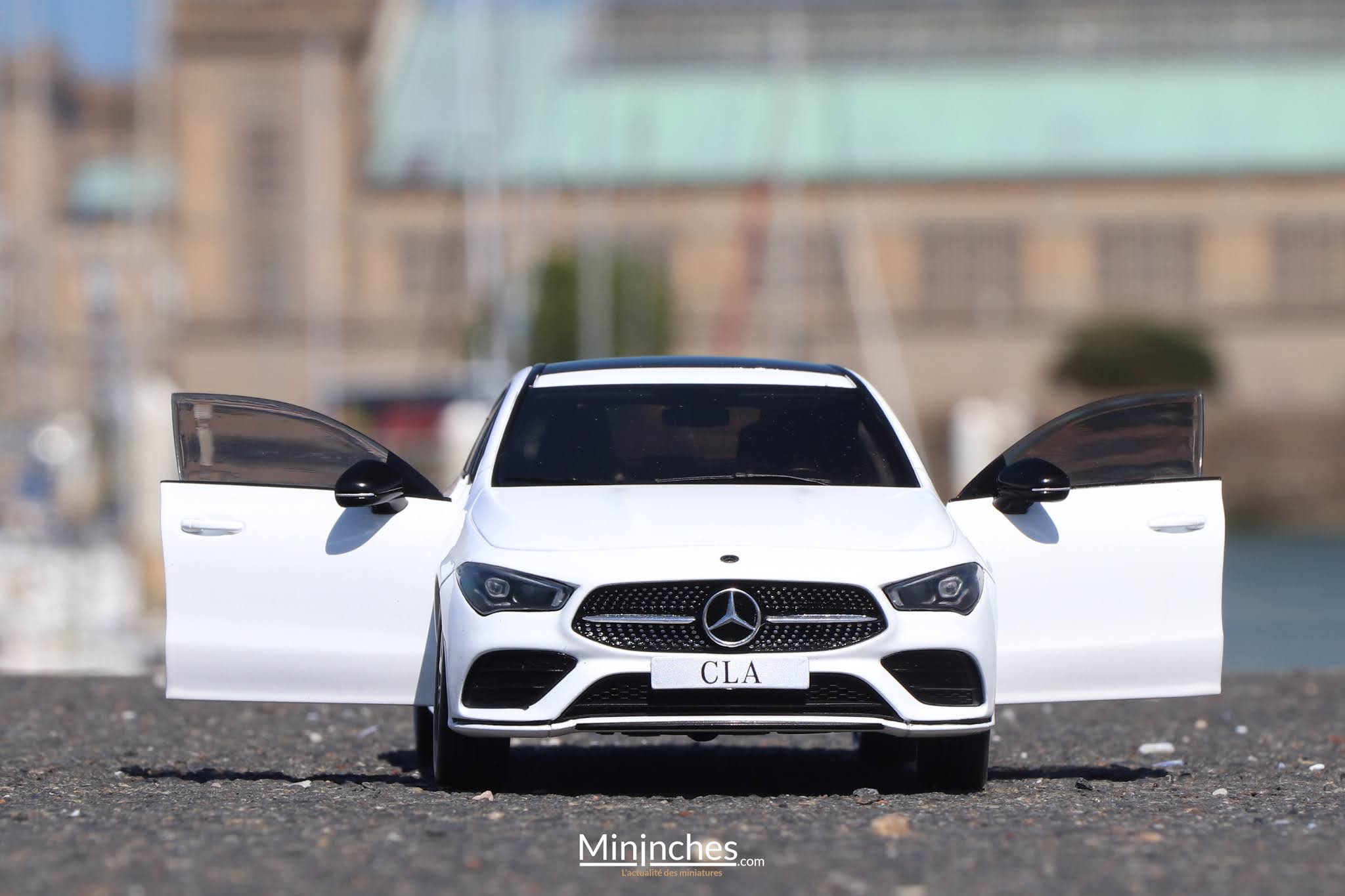 mercedes cla miniature