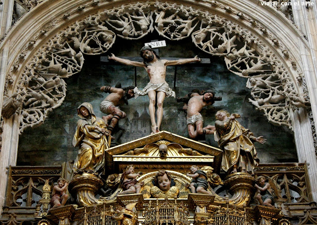 Retablo mayor Condestables Calvario