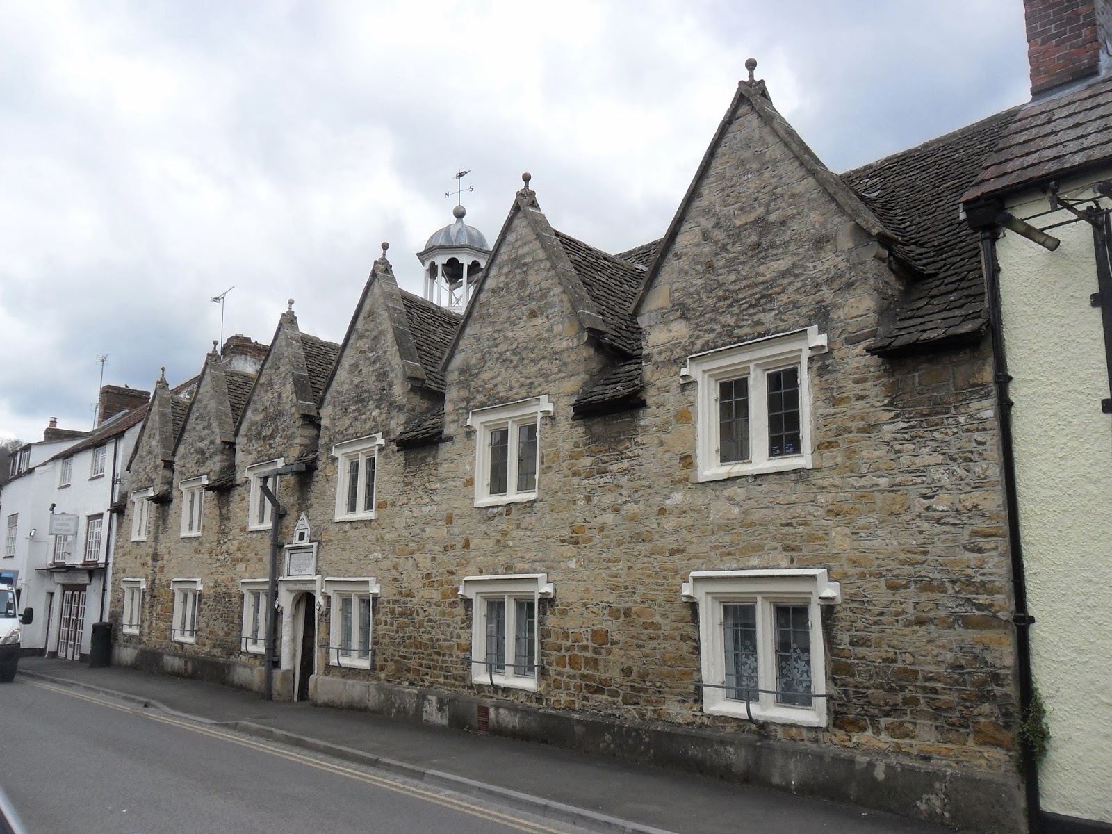 From WottonUnderEdge to Chipping Sodbury Walking The Cotswold Way 8