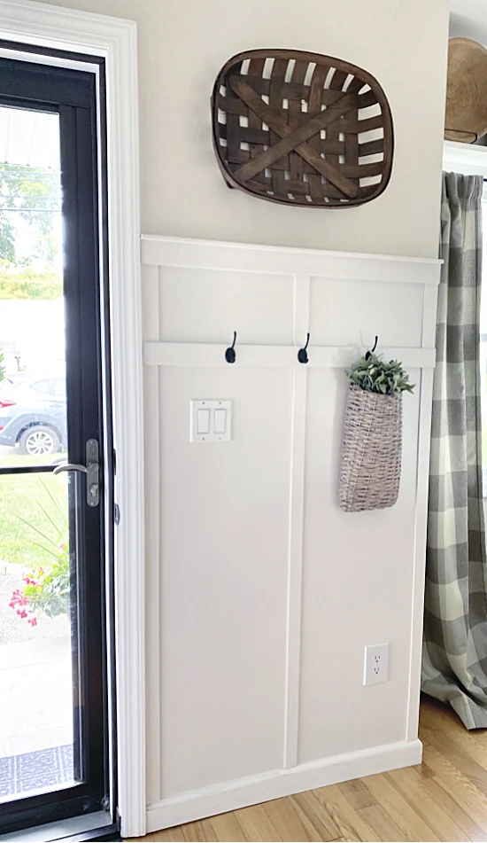 DIY Entry Board and Batten with Hooks