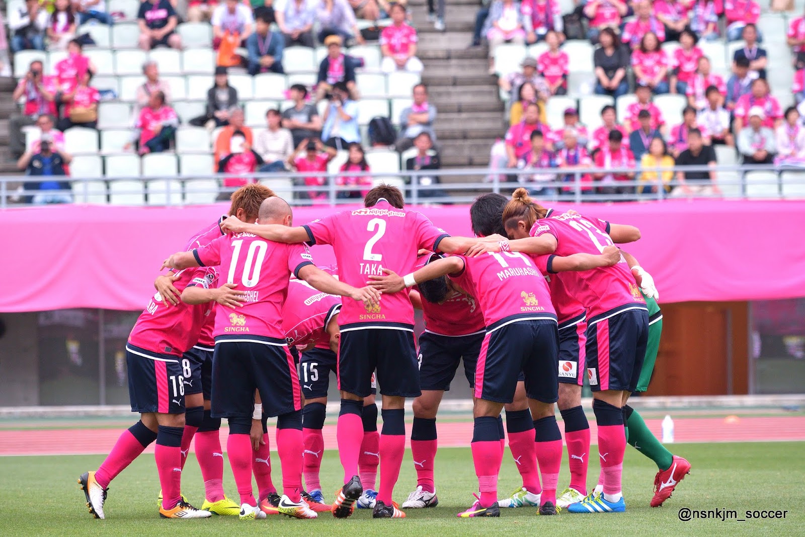 セレッソ大阪狂乱観戦記 O Lunatico Amou Futebol ある女の子 ひと の動画 Cerezo