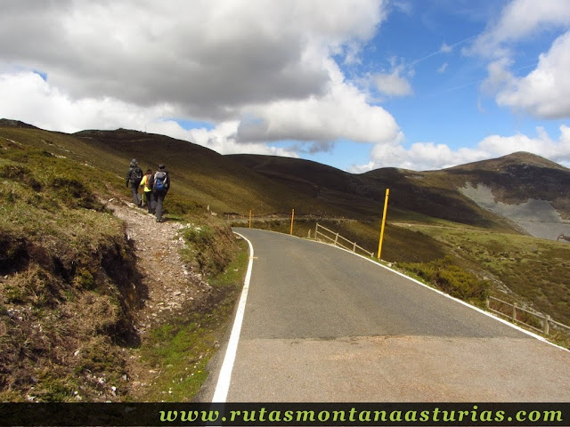 Sendero en el Alto de la marta