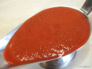 Sos de rosii de casa reteta ketchup cu bulion rosu tomat retete sosuri si dressinguri naturale gatite pe moment sau conserve pentru iarna vegan post,