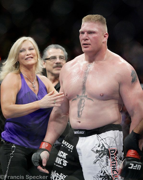 Brock Lesnar and his wife Rena Mero (Sable) best pictur