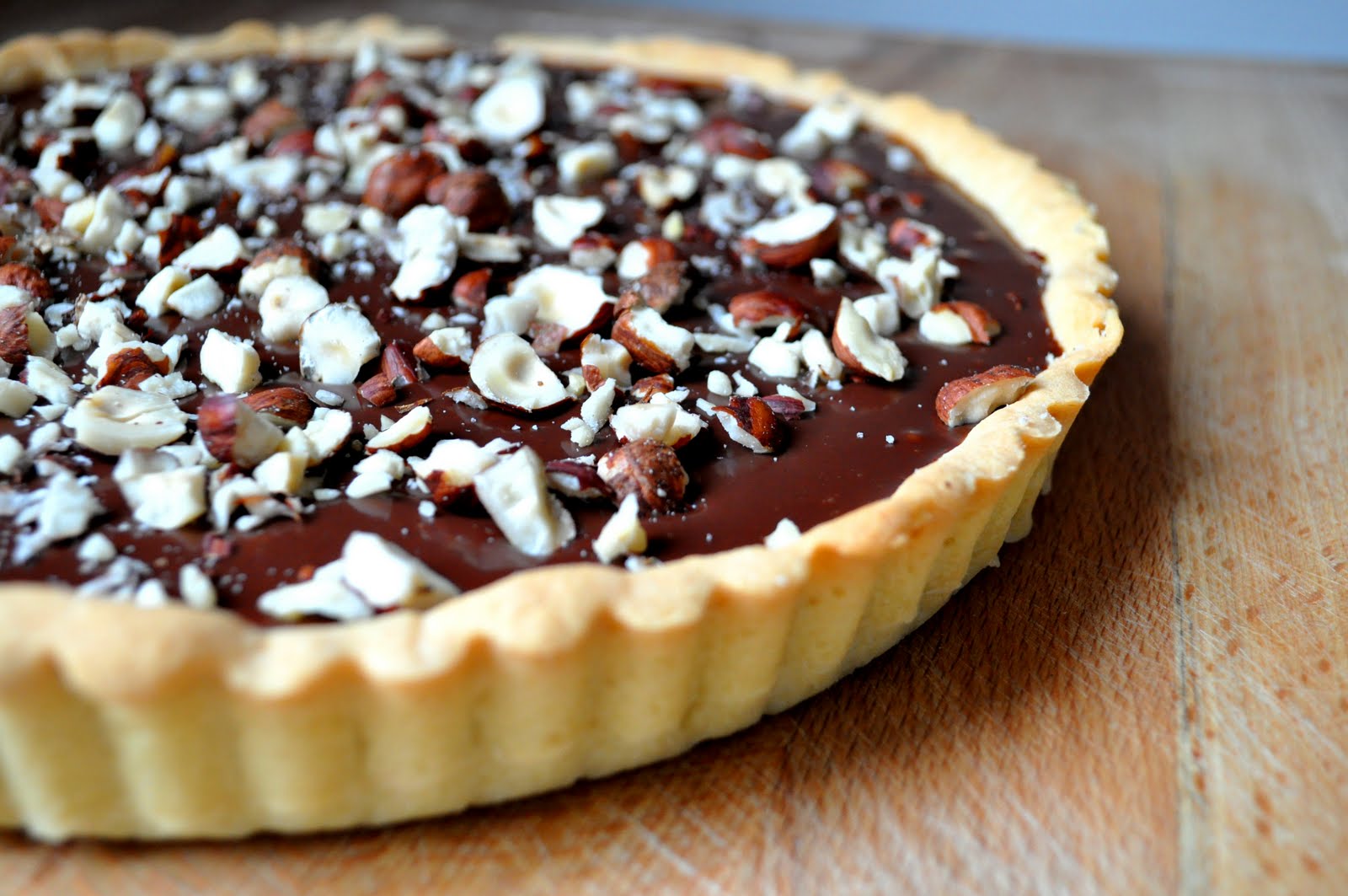 Elodie&amp;#39;s Bakery: Tarte au Chocolat et Noisettes