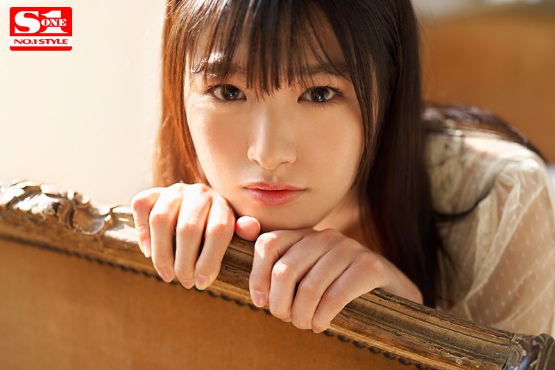 最接近人类最强Body的她⋯出声和大家说再见了! 最接近人类最强Body的她⋯出声和大家说再见了!