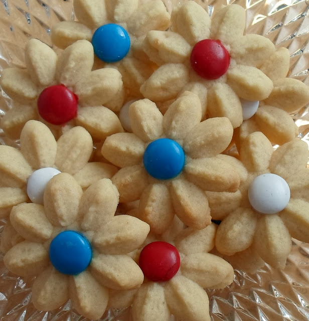 Happier Than A Pig In Mud Sour Cream Spritz Cookies