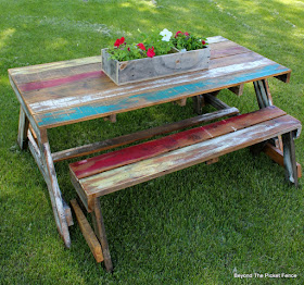 pallet furniture, pallet wood, picnic table, salvaged wood, summer entertaining, outdoor furniture, rustic, http://bec4-beyondthepicketfence.blogspot.com/2016/06/pallet-picnic-table.html