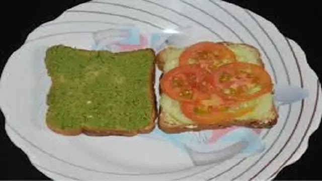 Veg Sandwich Instantly Prepared - वेज सैंडविच मिनटों में करें तैयार Veg Sandwich Instantly Prepared - वेज सैंडविच मिनटों में करें तैयार