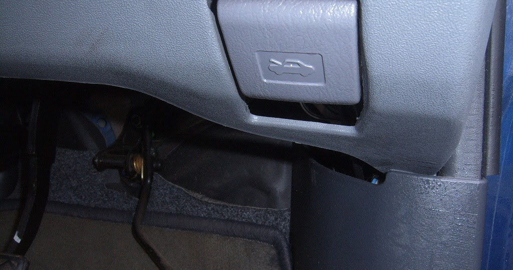 How To Open a Toyota Yaris Car Auto