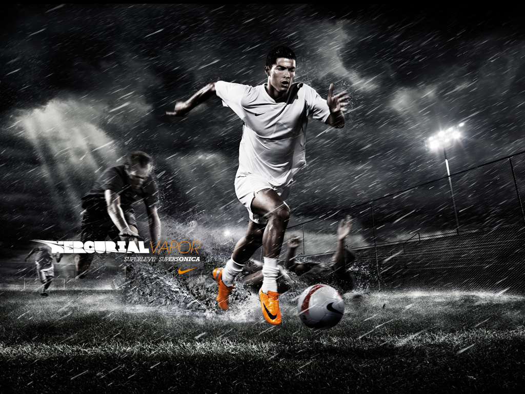 http://1.bp.blogspot.com/-ZO6Cl1U6H7k/TcHLT_E2p5I/AAAAAAAAANs/b3EFswNGJh8/s1600/o_real_madrid_cristiano_ronaldo-361943.jpg