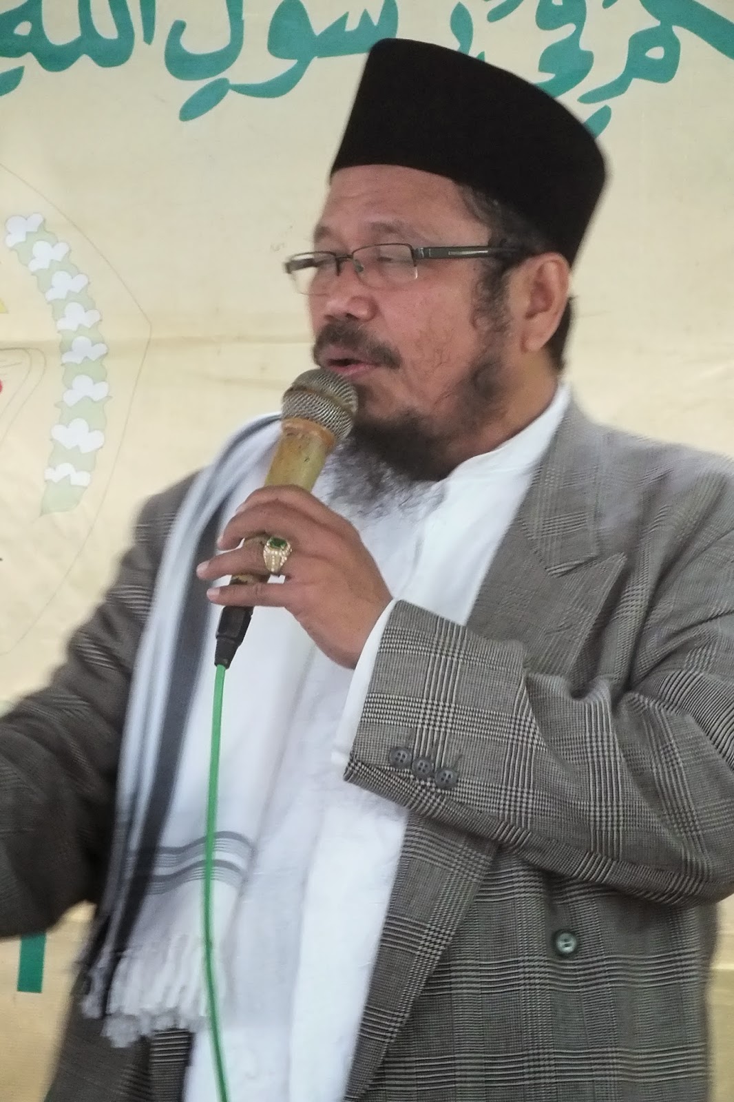 Ceramah Tentang Maulid Nabi Dan Hadisnya Muharram p