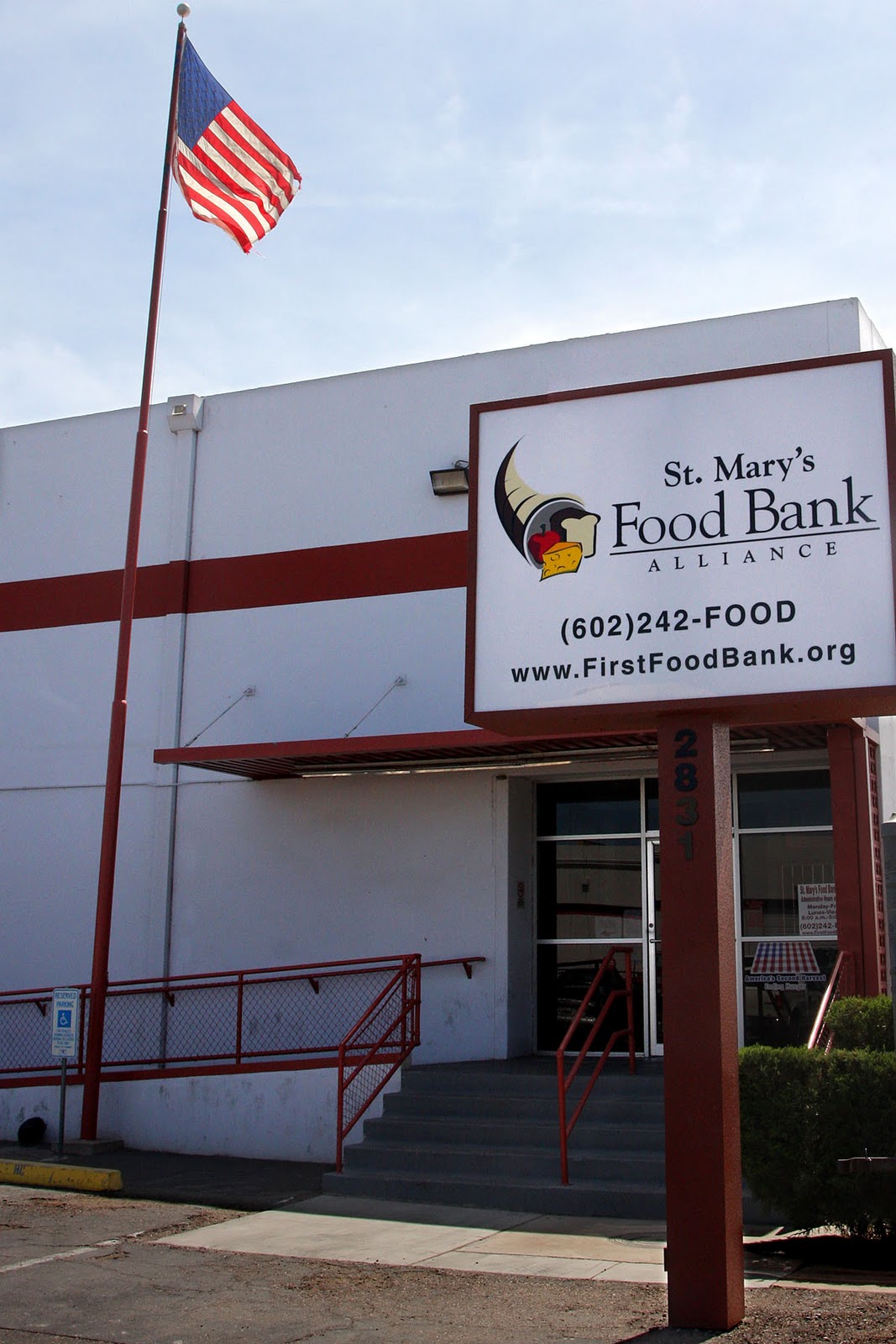 Hunger 101 AZ: ST. MARY’S FOOD BANK ALLIANCE HONORS JOHN VAN HENGEL ON ...