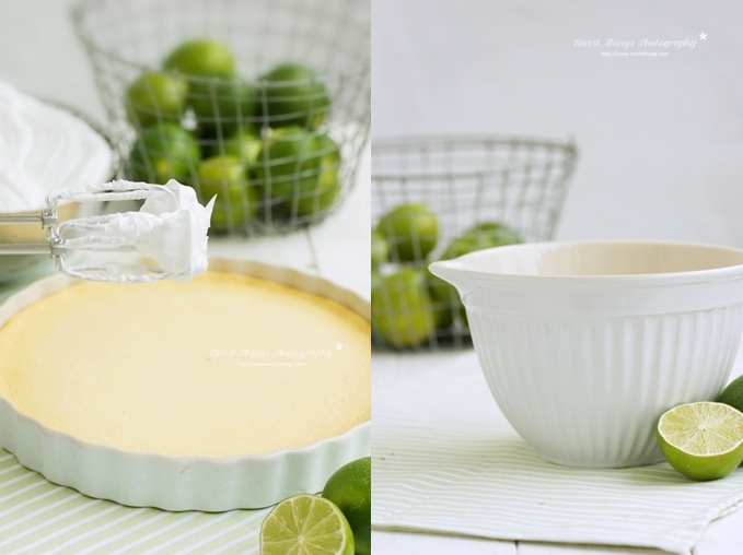 Eischnee Baiser auf Limetten Kuchen verteilen