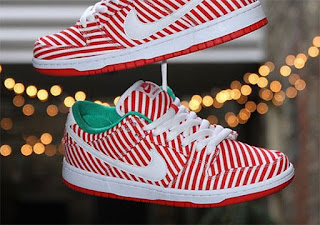 The Nerdy Gentlemen: Sneaker Nerd: Nike SB Dunk Lo