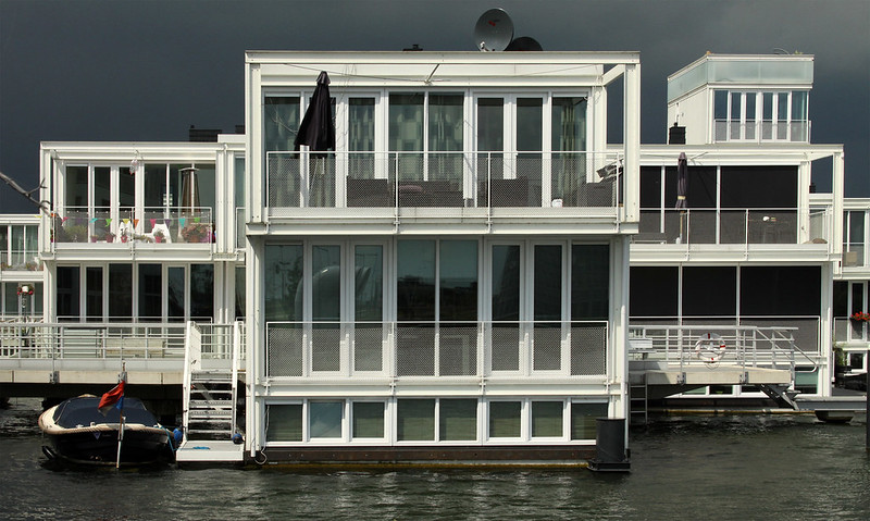 amsterdam floating houses,  floating house amsterdam ijburg,  floating houses ijburg,  ijburg amsterdam,  ijburg, amsterdam,  ijburg housing,  netherlands houses on water,  floating housing,  netherlands floating houses,  amsterdam boat houses, netherlands houses on water