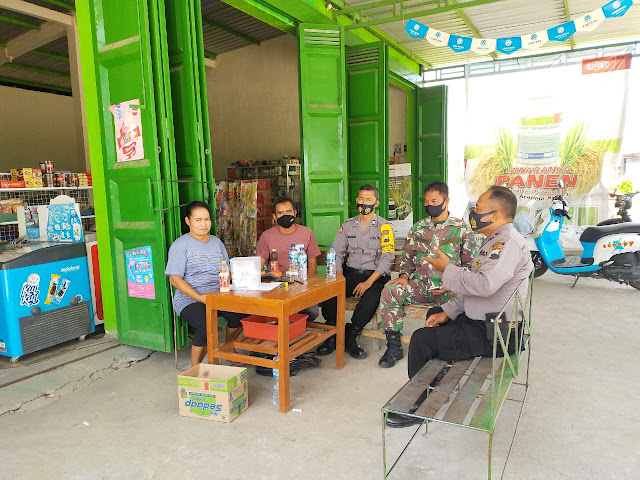Cegah Corona, Babinsa Himbau Masyarakat Selalu Pakai Masker
