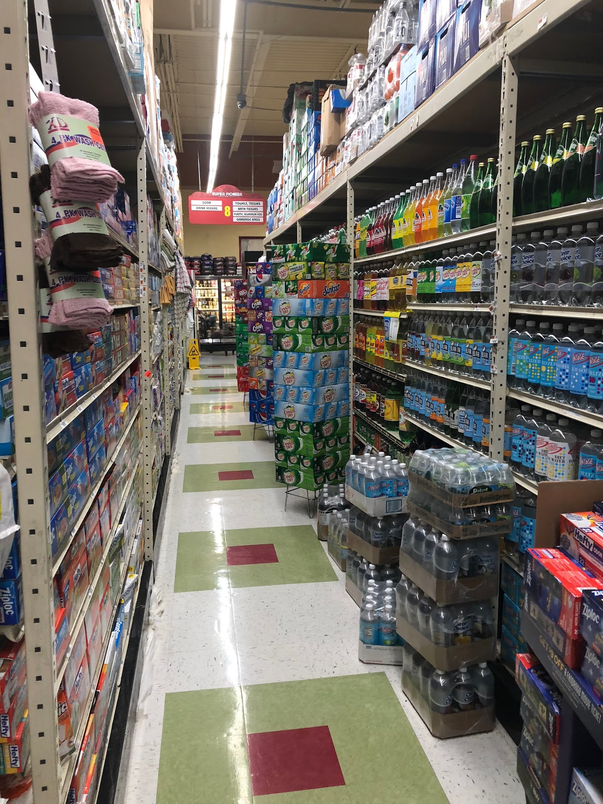 TOUR Pioneer Supermarkets Bushwick, Brooklyn, NY