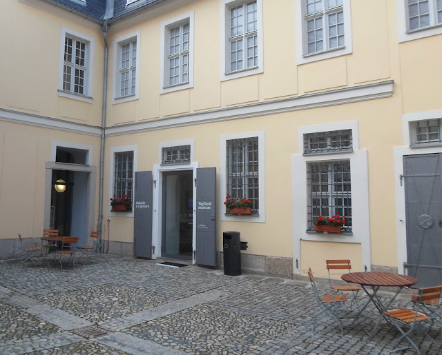 Externes Bild, es gelten die Datenschutz- und Nutzungsbestimmungen der ausgewählten Seite.