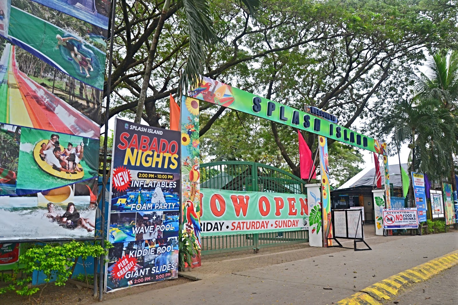 Splash Island Laguna