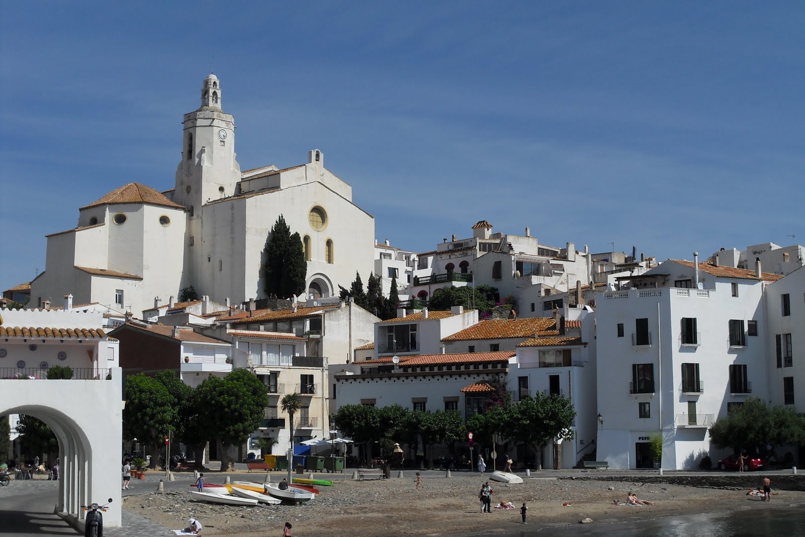Vacaciones con caravana Dia 2. Cadaqués Cap de Creus Port de la Selva Monasterio San Pere
