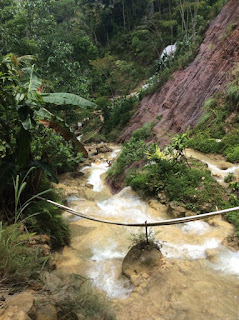 yogyakarta waterfall 