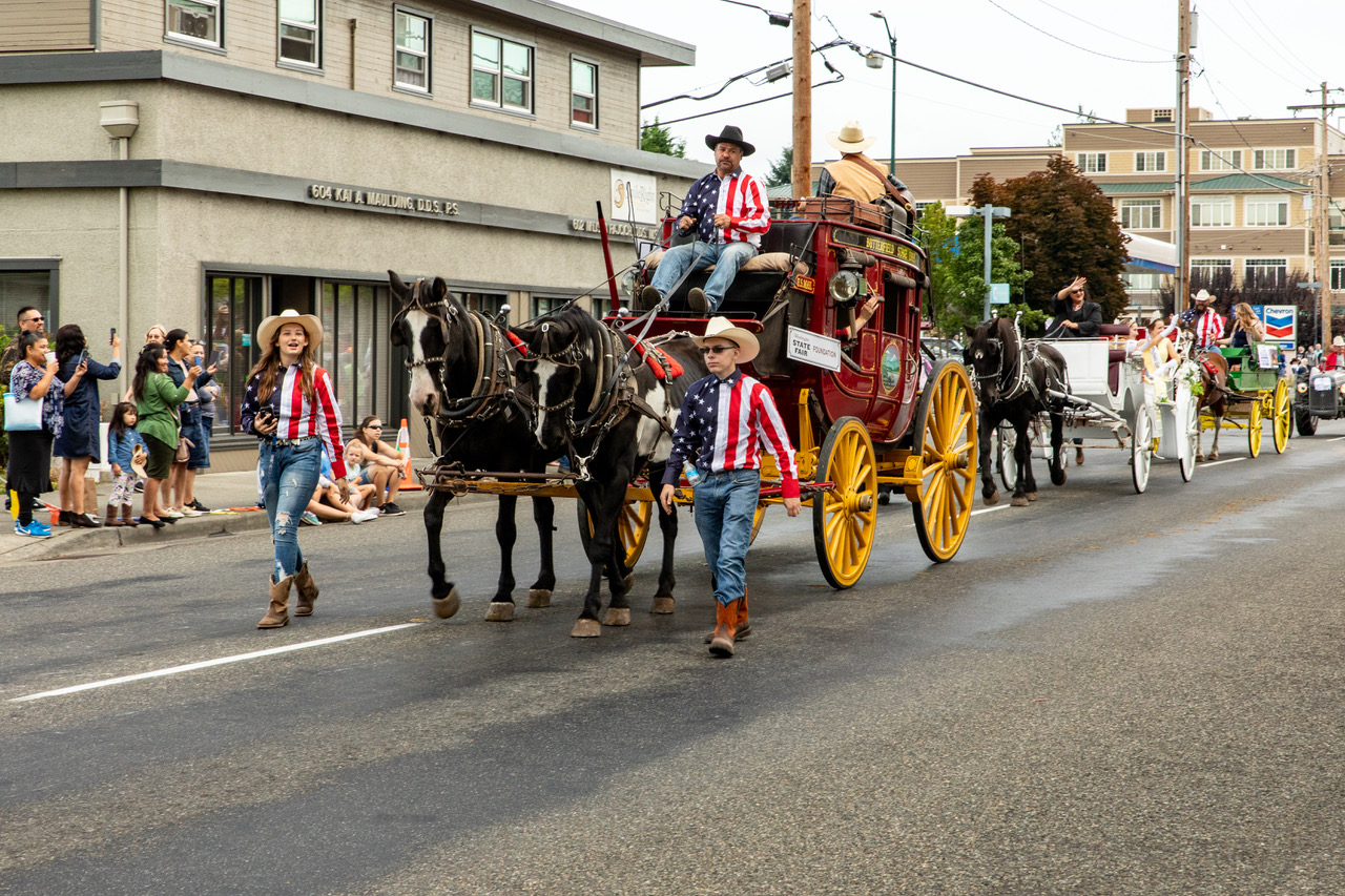 Shoreline Area News Destinations Do the Puyallup rodeo parade