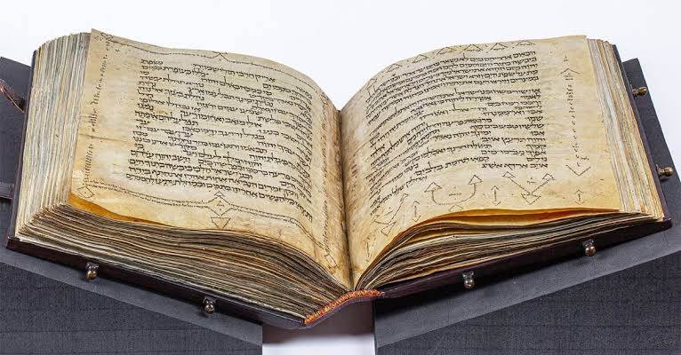 kitabu cha biblia takatifu kitabu cha biblia takatifu