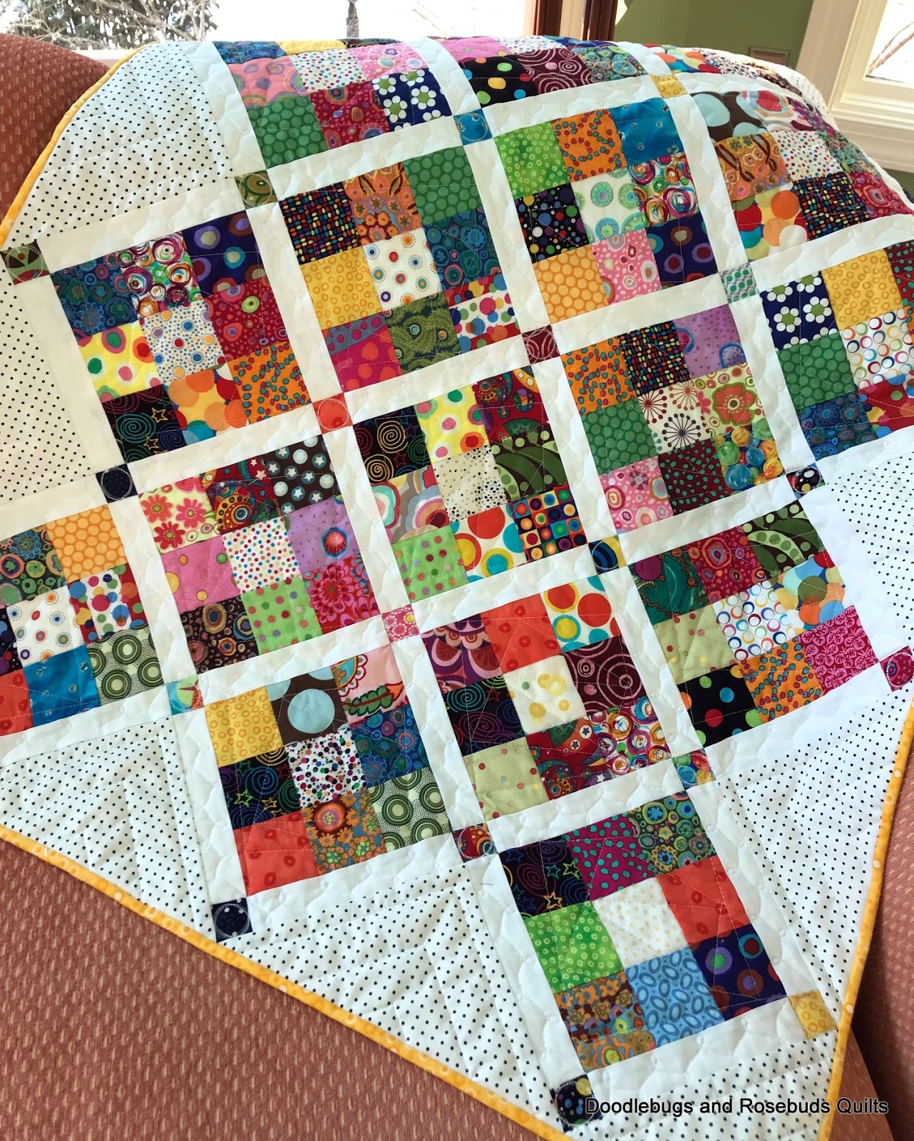 Doodlebugs and Rosebuds Quilts Polka Dot Baby Quilt