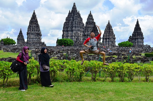 Sejarah Berdirinya Candi Prambanan Secara Singkat Sejarah Berdirinya Candi Prambanan Secara Singkat