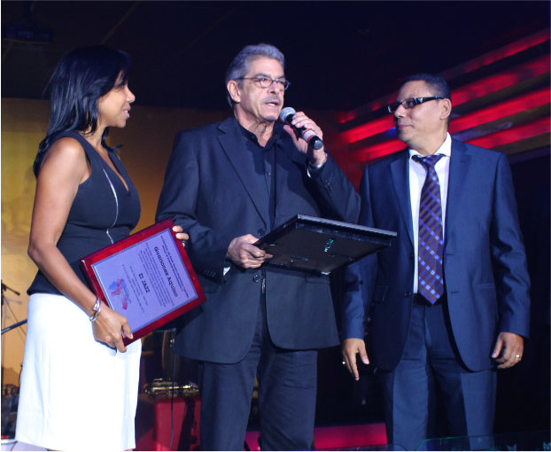 Guarionex Aquino, un gigante de la