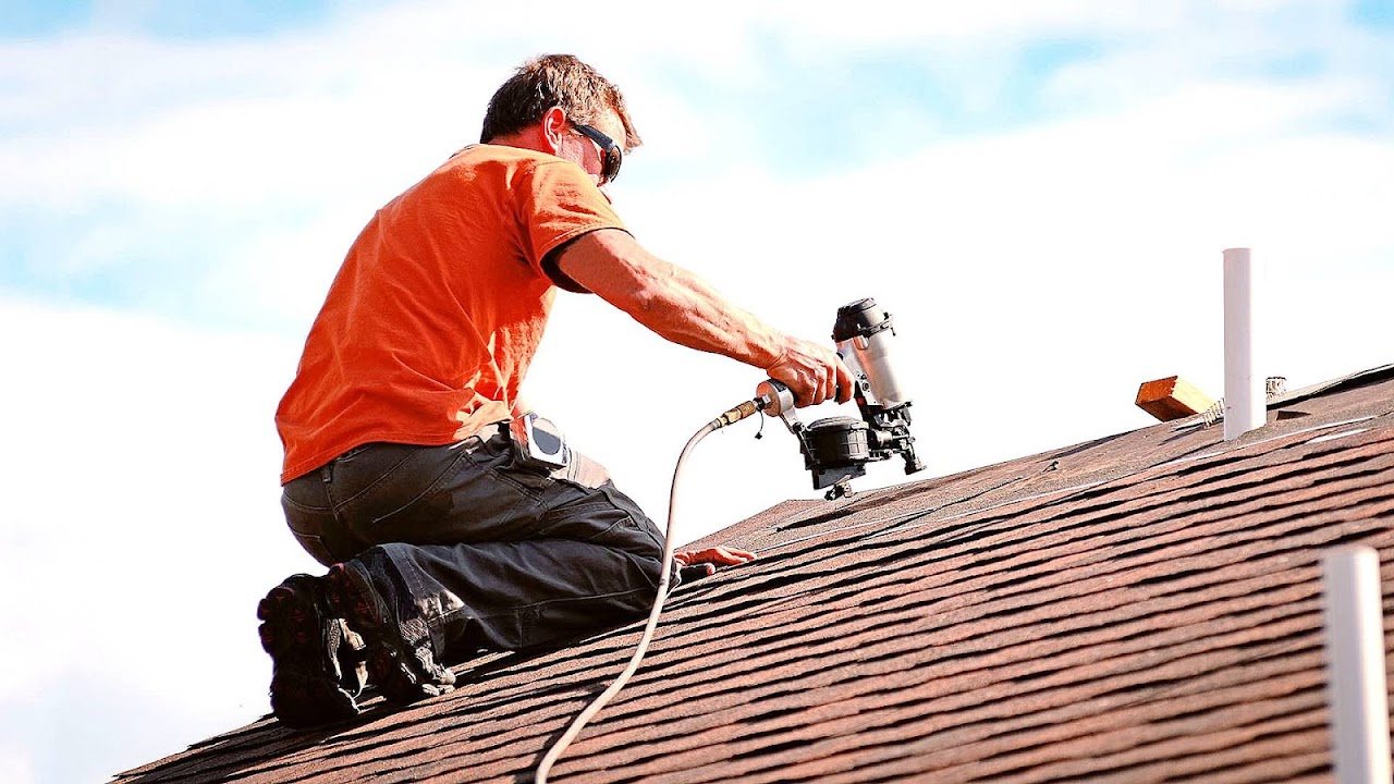 Beacon Roofing Supply Beach Trip to Beach