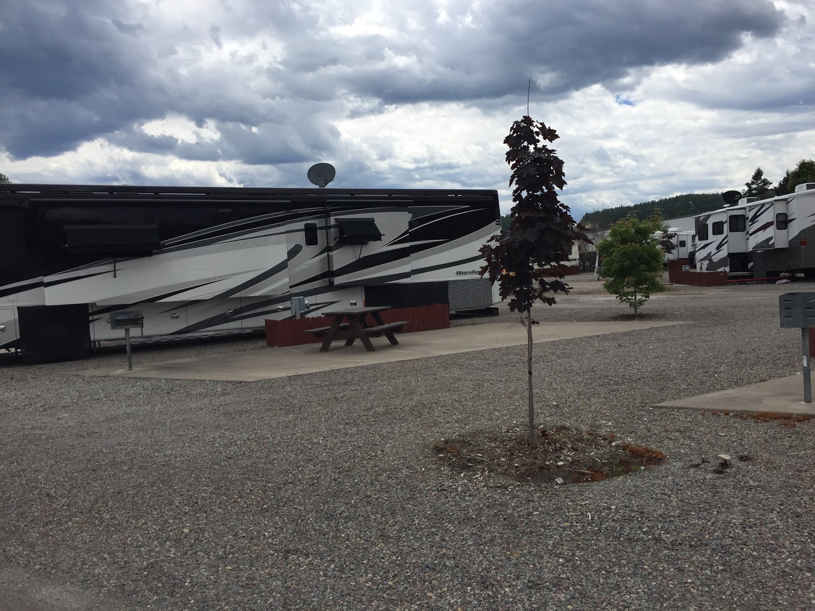 BLUE SKY AHEAD Edgewater RV Resort, Lakeside, Montana