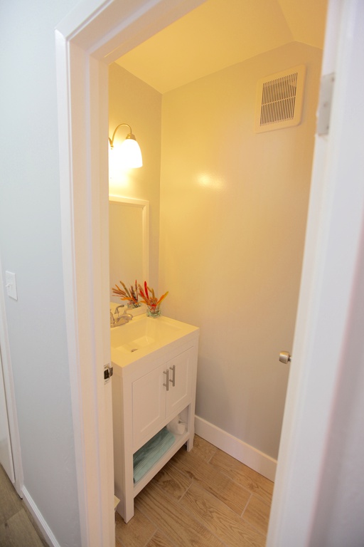 CONCORD CONDO FOR RENT