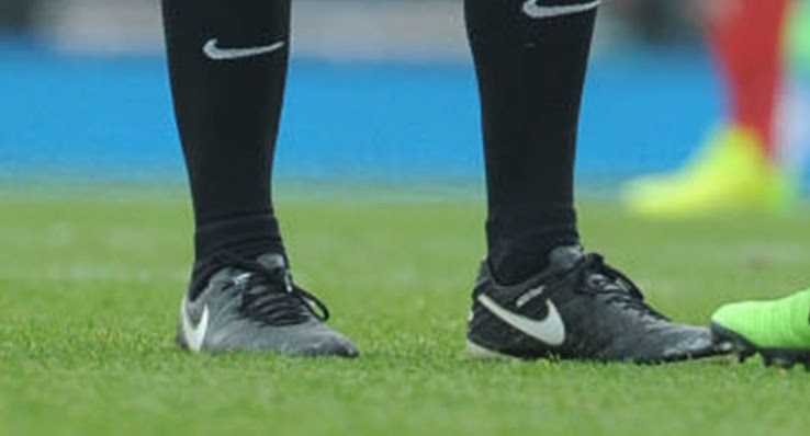 nike football referee shoes