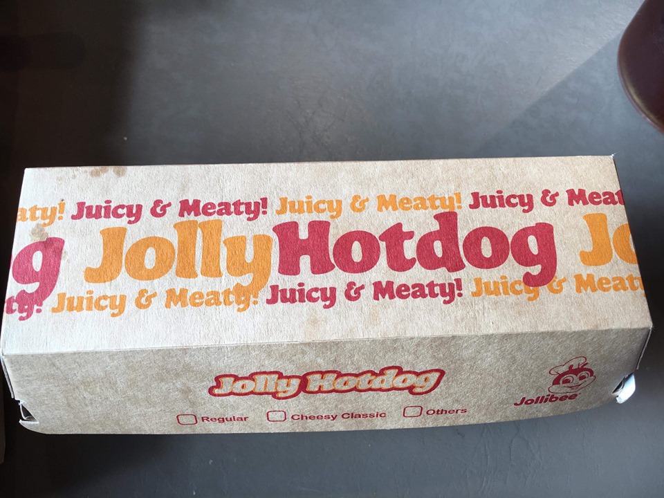 TODO SARAP CHEESY CLASSIC JOLLY HOTDOG! Pigging Out on Sundays