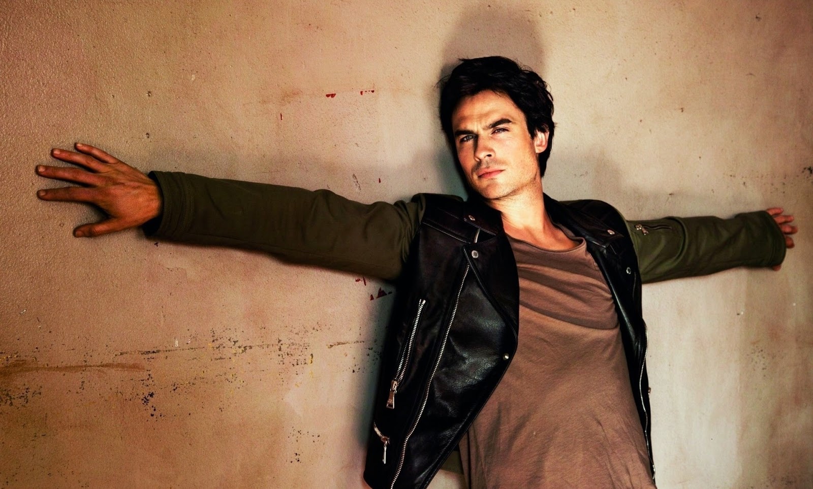 http://1.bp.blogspot.com/-ZSlIArPF_mc/UQrTmWJCIgI/AAAAAAAAGdA/kyvYMKVKZp8/s1600/Ian+Somerhalder.jpg